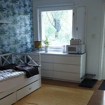 Sydabacka Guest House, A With A Sauna Apartment